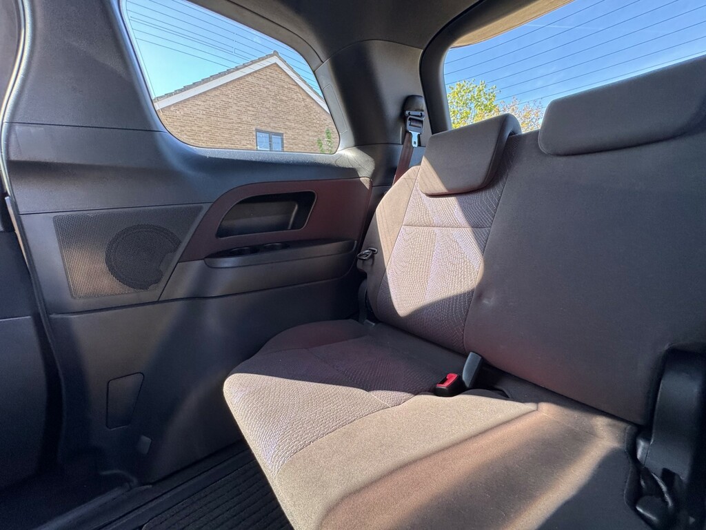 Toyota Estima Mpv Black #66