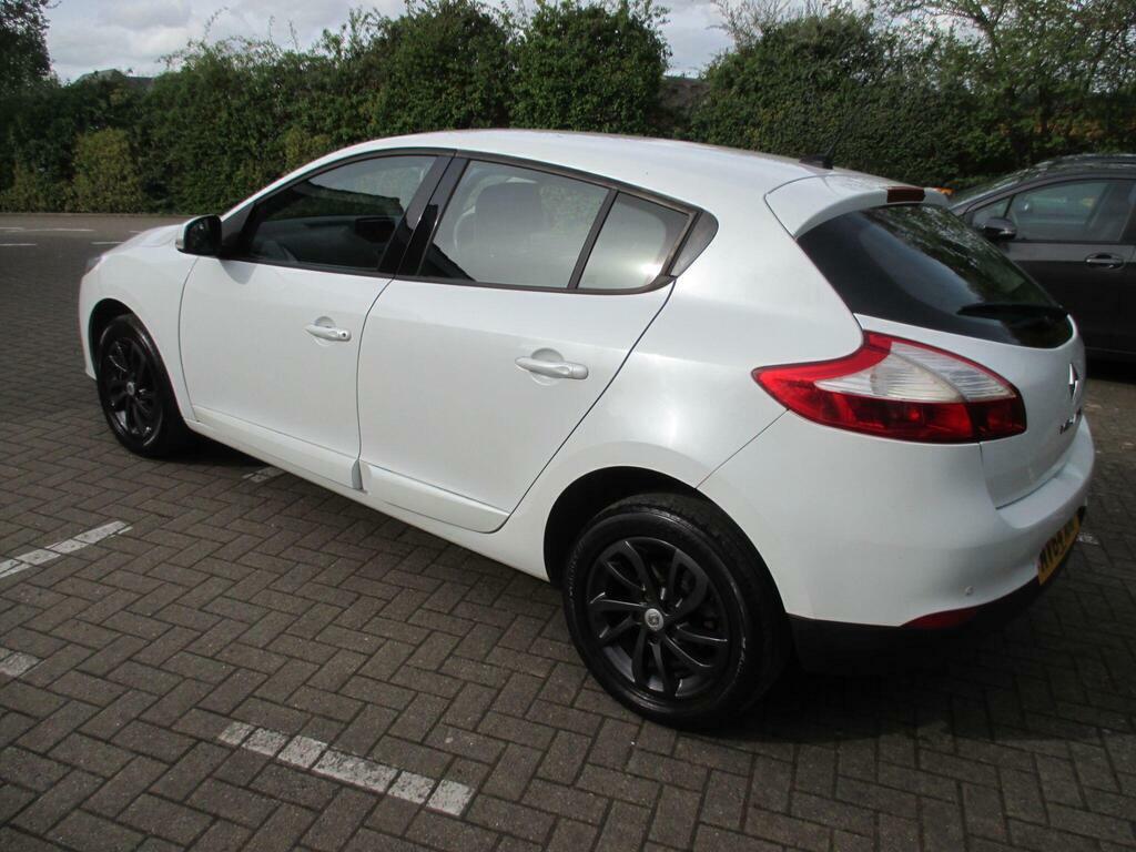 Renault Megane 1.5 Dci Energy Dynamique Tomtom Euro 5 S S White #6