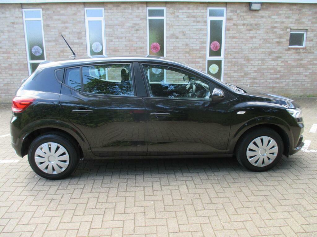 Dacia Sandero 1.0 Tce Comfort Euro 6 S S WG21MKO Black #6
