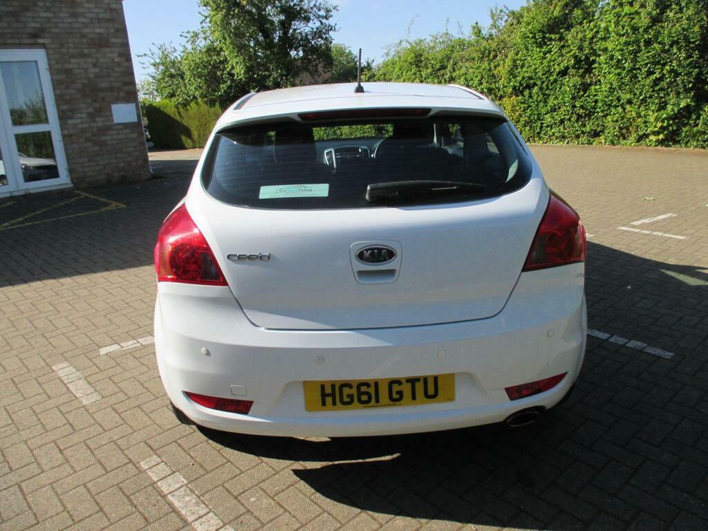 Kia Proceed 1.6 2 Euro 5 White #4