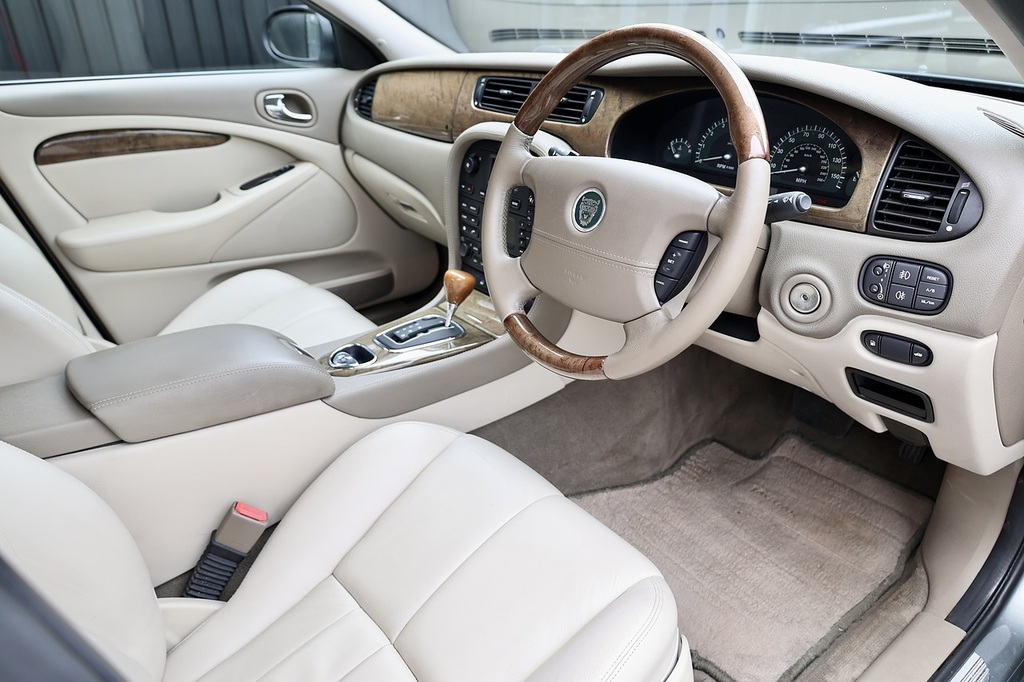 Jaguar S-Type V6 Se 4-Door Blue #8