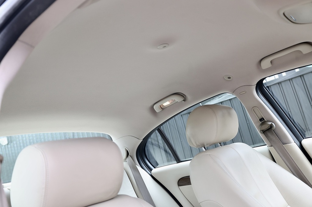 Jaguar S-Type V6 Se 4-Door Blue #31