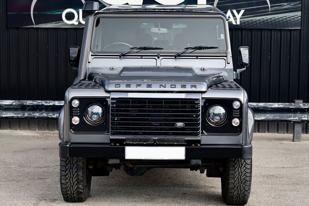 Land Rover Defender 110 Defender 110 Xs AV64USB Grey #4