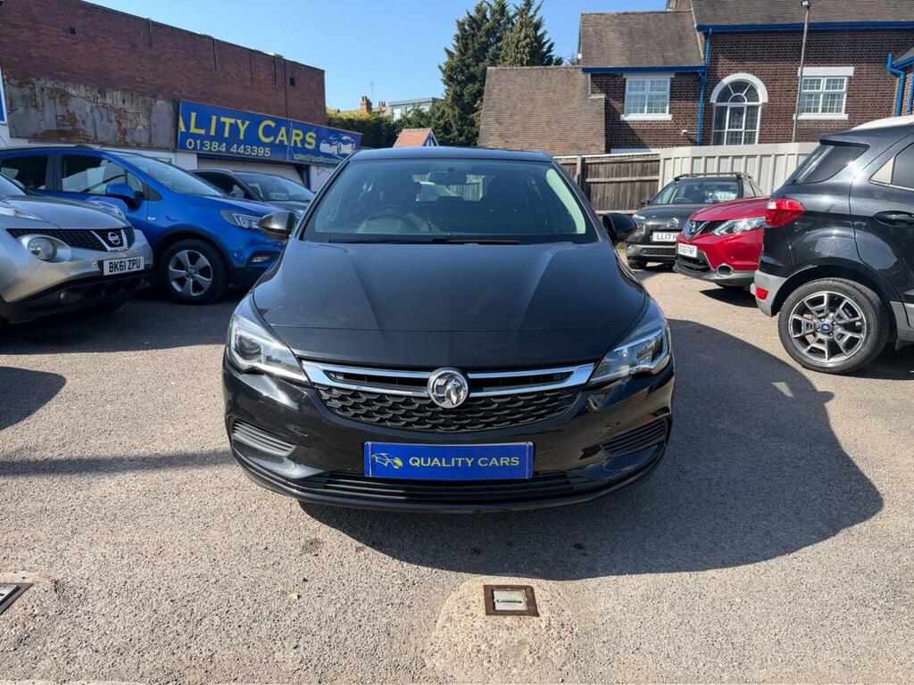 Vauxhall Astra Hatchback 1.4I Tech Line Euro 6 201717 Black
