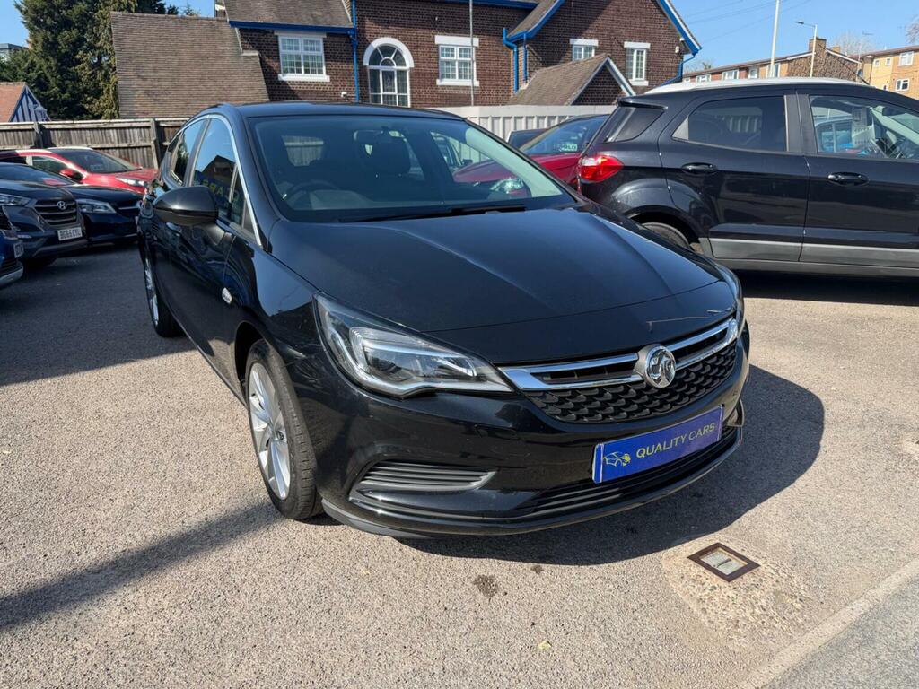 Vauxhall Astra Hatchback 1.4I Tech Line Euro 6 201717 VU17LCV Black #2