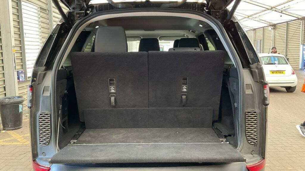 Land Rover Discovery 3.0 Td V6 Se 4Wd Euro 6 Ss PJ68DSY  #5