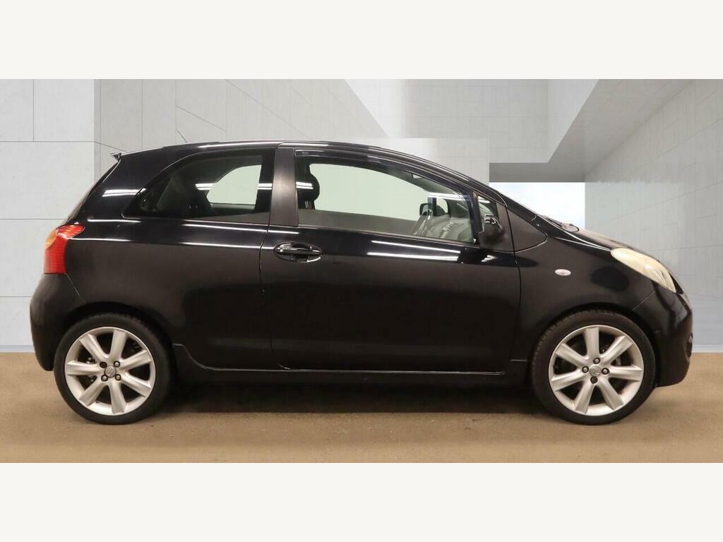 Toyota Yaris 1.8 Vvt-i Sr Black #5