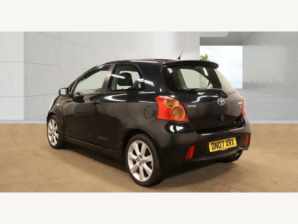 Toyota Yaris 1.8 Vvt-i Sr Black #3
