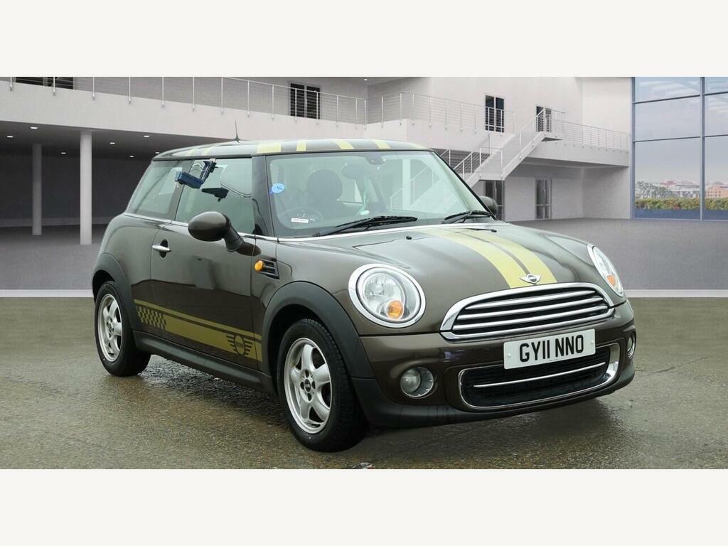 Mini Hatch 1.6 Cooper Steptronic Euro 5 Brown