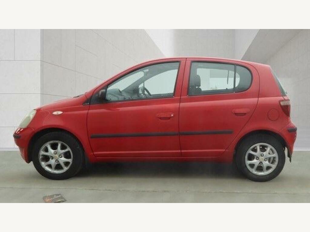 Toyota Yaris 1.3 Vvt-i 16V Cdx Red #4