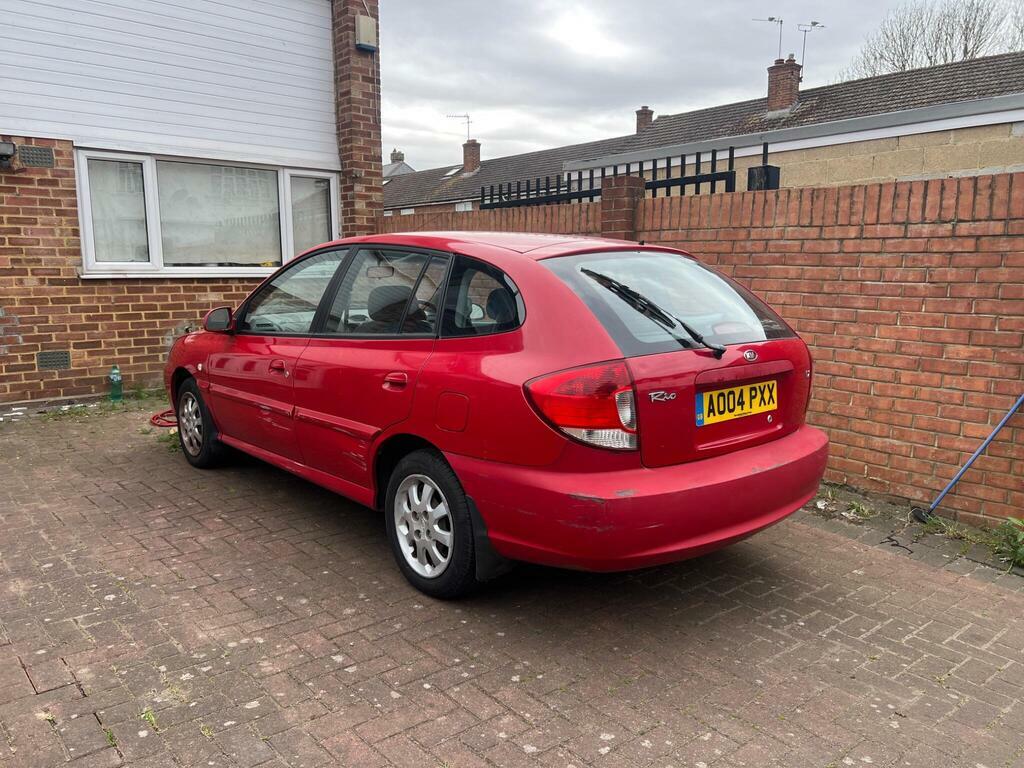 Kia RIO 1.3 Le Silver #1