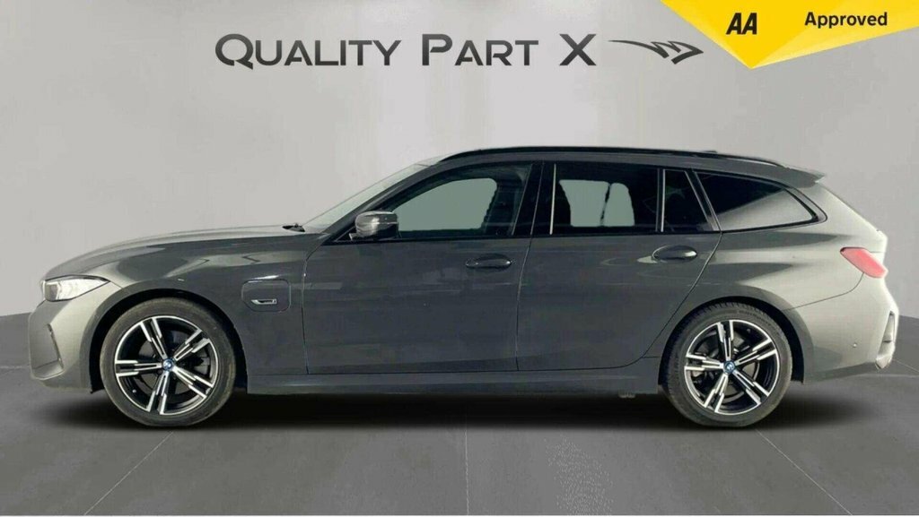 BMW 3 Series Estate KP72UNV Grey #6