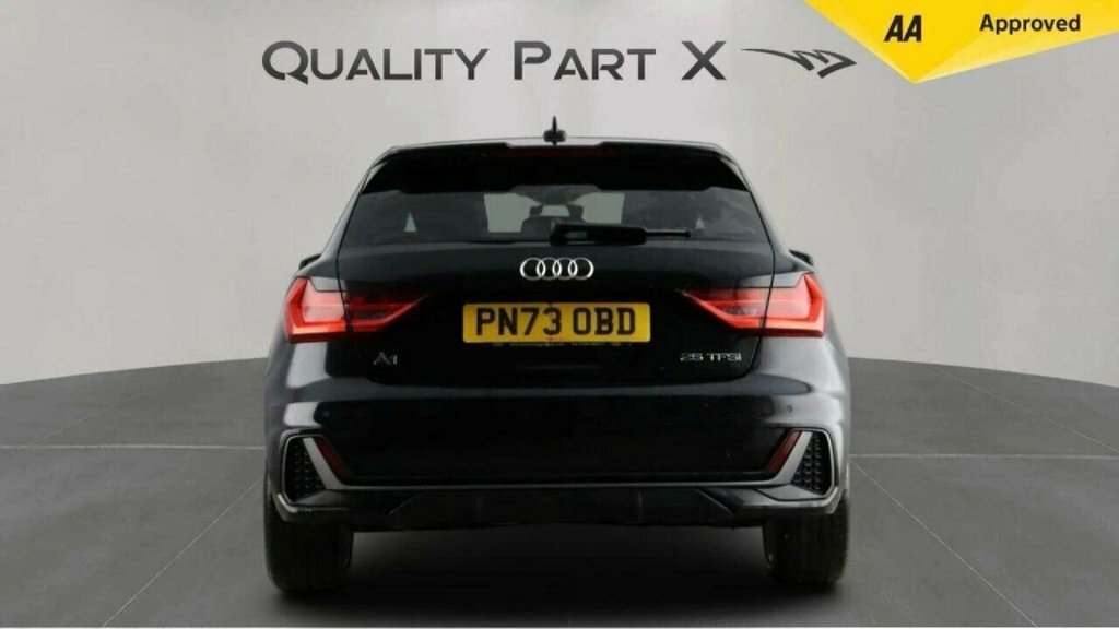 Audi A1 1L S Line PN73OBD Black #6