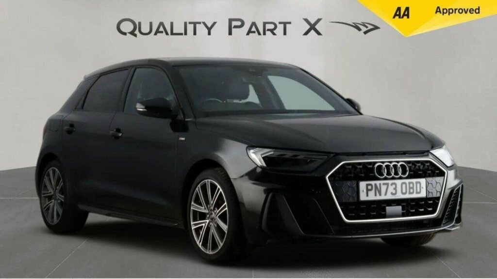 Audi A1 1L S Line Black