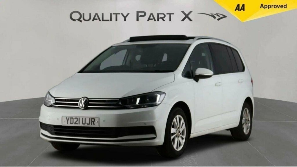 Volkswagen Touran Mpv YD21UJR White #3