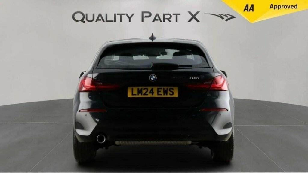 BMW 1 Series 1.5L Se LM24EWS Black #6