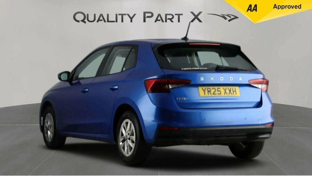 Skoda Fabia 1L Se Edition YR25XXH Blue #4