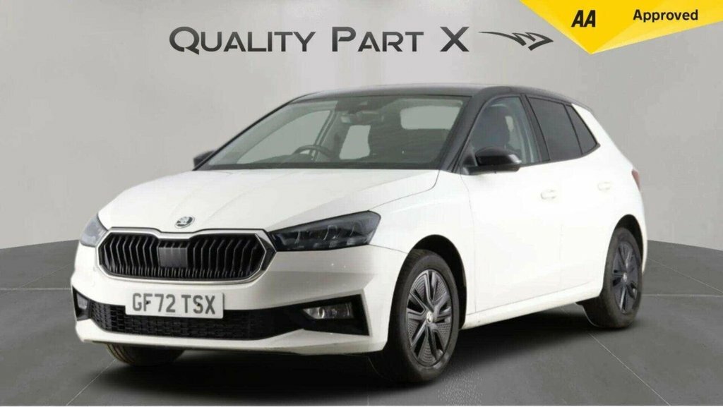 Skoda Fabia Hatchback GF72TSX White #3