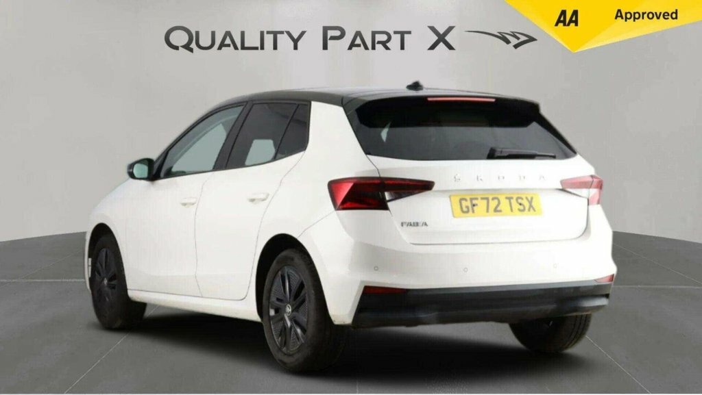 Skoda Fabia Hatchback GF72TSX White #5