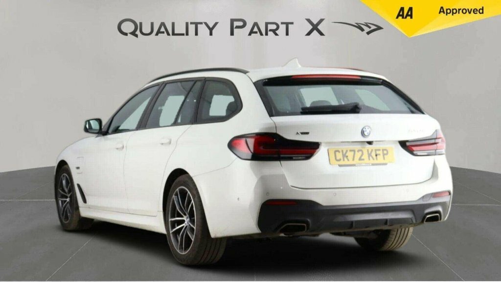 BMW 5 Series Estate CK72KFP White #5