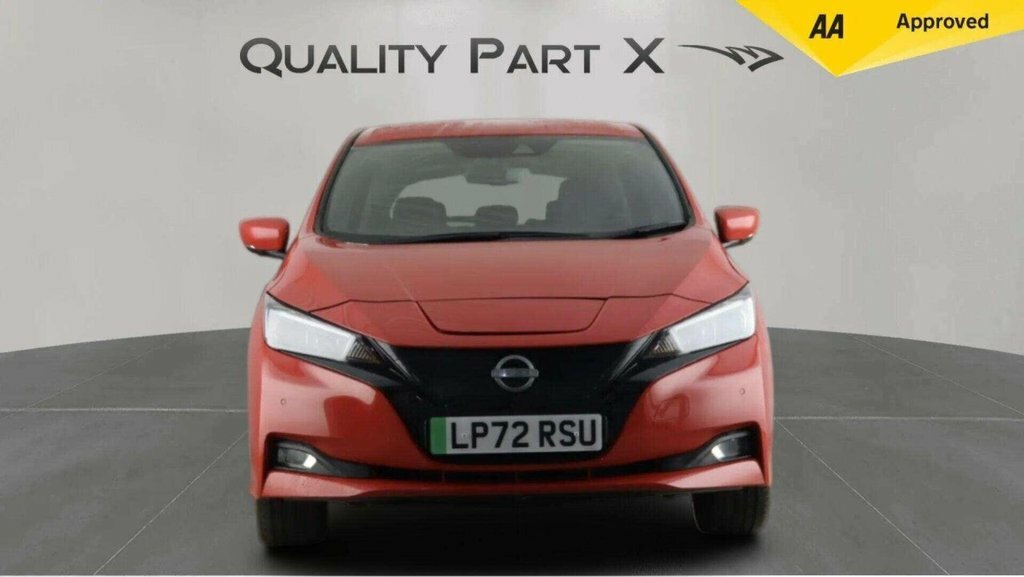 Nissan Leaf Hatchback LP72RSU Red #2