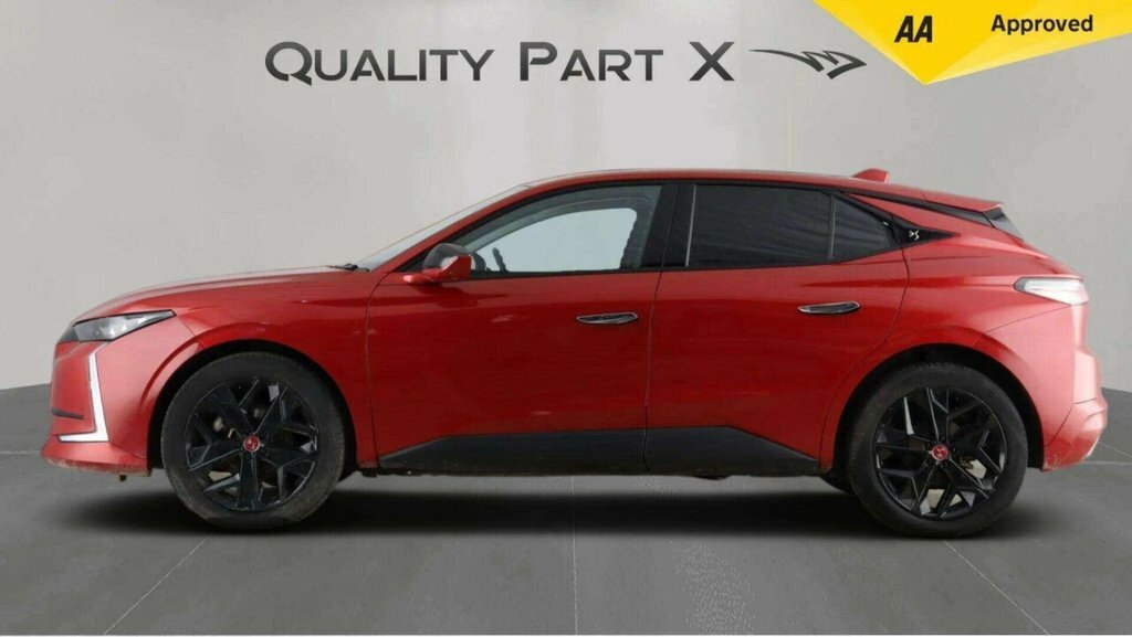 DS DS 4 Hatchback CJ23MXH Red #4