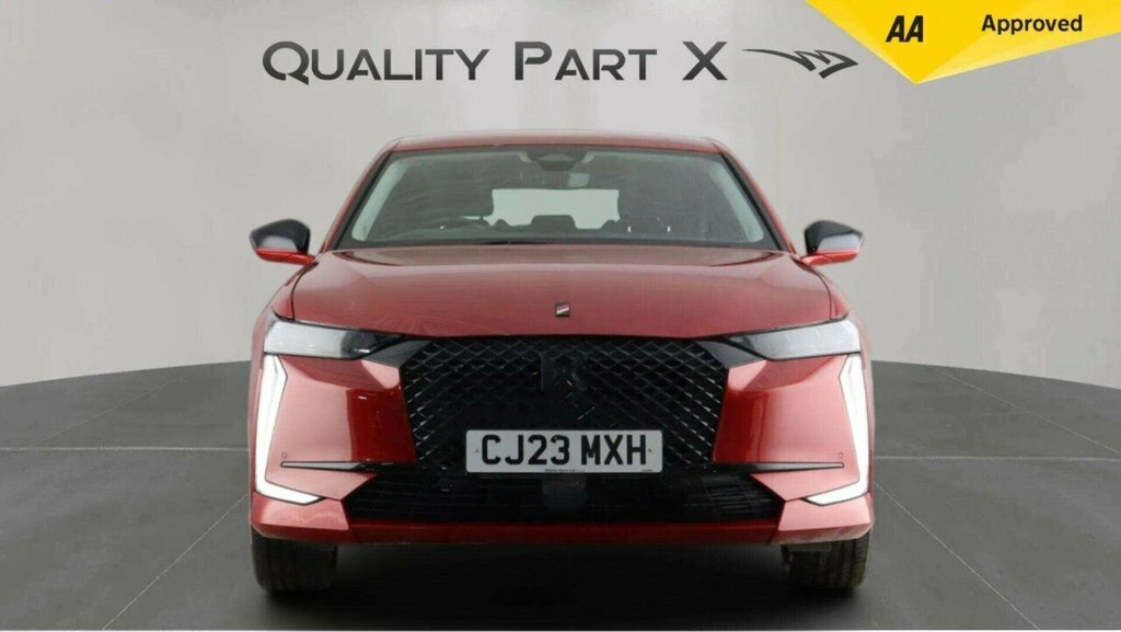 DS DS 4 Hatchback CJ23MXH Red #2