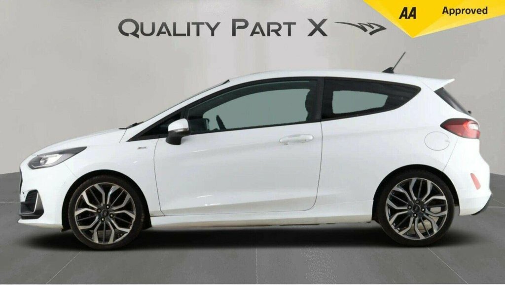 Ford Fiesta Hatchback ML72ZCN White #4