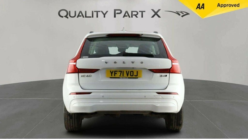 Volvo XC60 Suv YF71VOJ White #6
