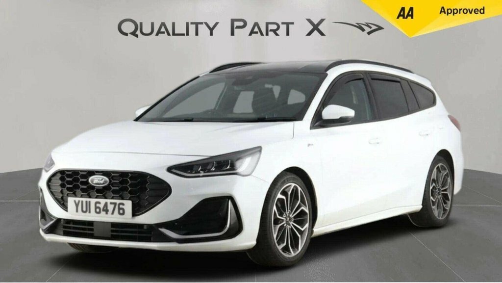 Ford Focus Estate YUI6476 White #3