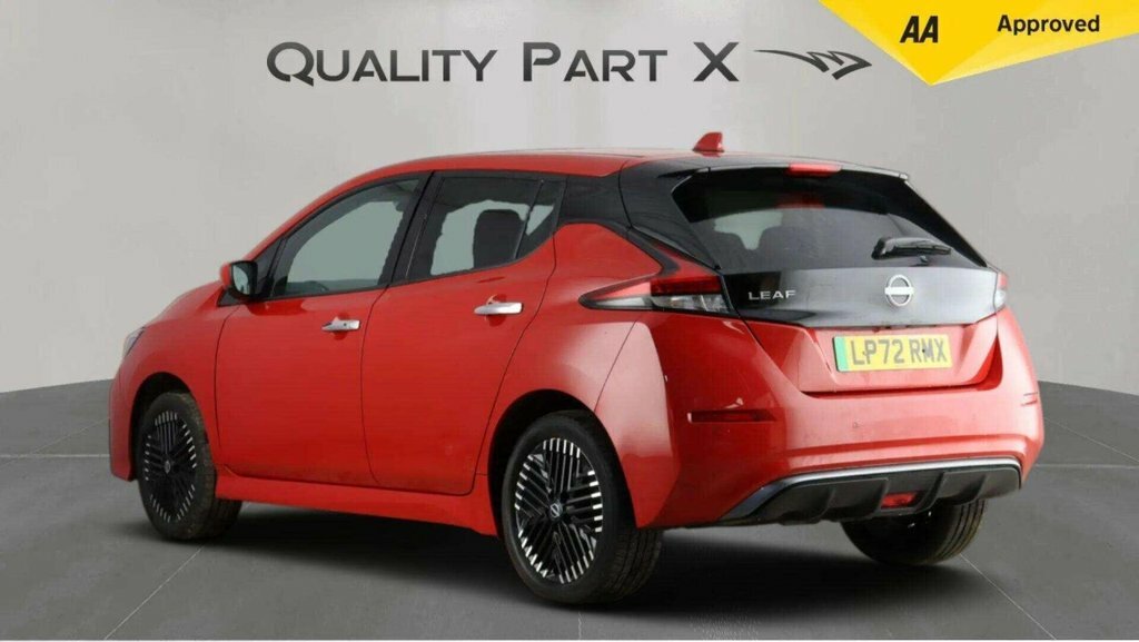 Nissan Leaf Hatchback LP72RMX Red #5