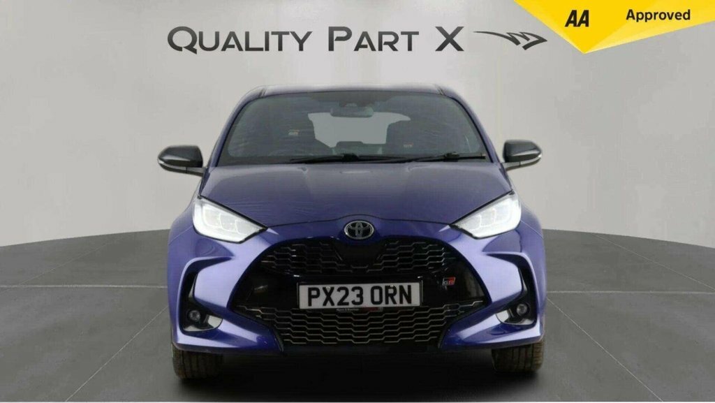 Toyota Yaris Hatchback PX23ORN Blue #2