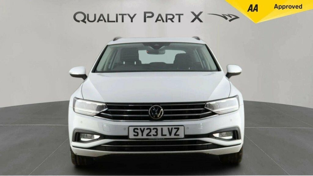 Volkswagen Passat Estate SY23LVZ White #2