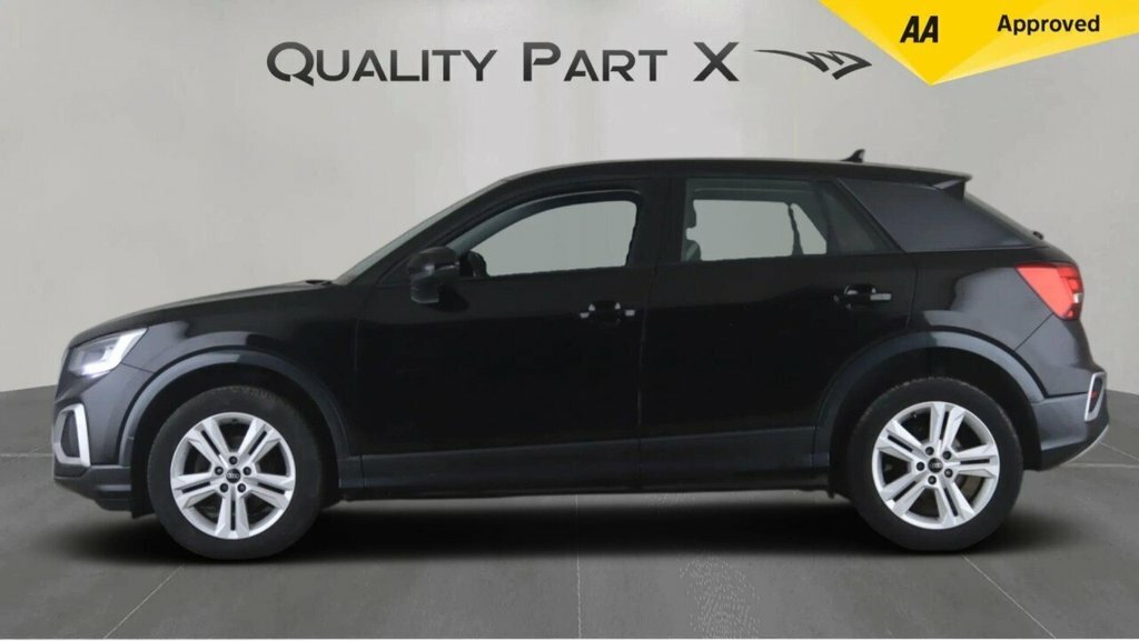 Audi Q2 Suv LS23RPZ Black #4