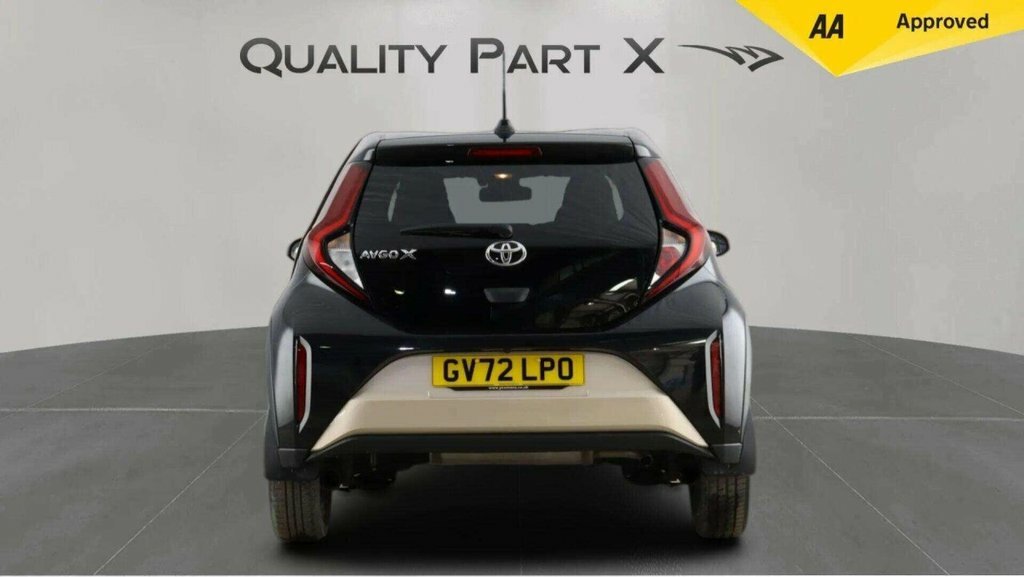 Toyota Aygo X Hatchback GV72LPO Beige #6
