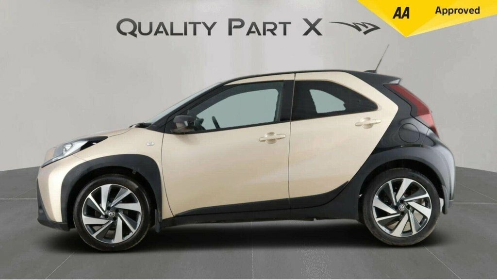 Toyota Aygo X Hatchback GV72LPO Beige #4