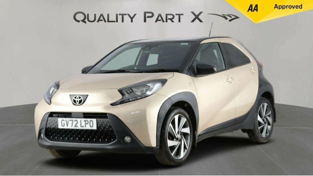 Toyota Aygo X Hatchback GV72LPO Beige #3