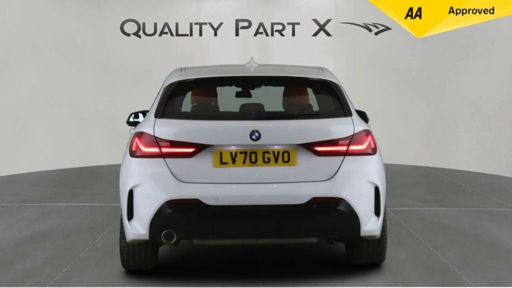 BMW 1 Series Hatchback LV70GVO White #5