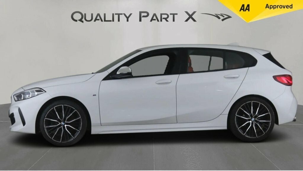 BMW 1 Series Hatchback LV70GVO White #3