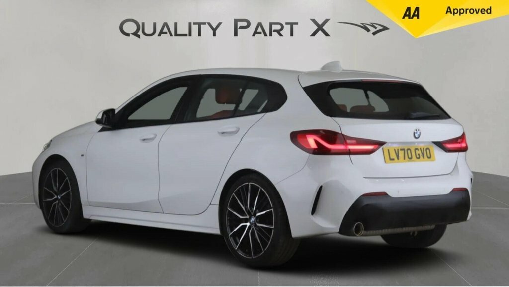 BMW 1 Series Hatchback LV70GVO White #4