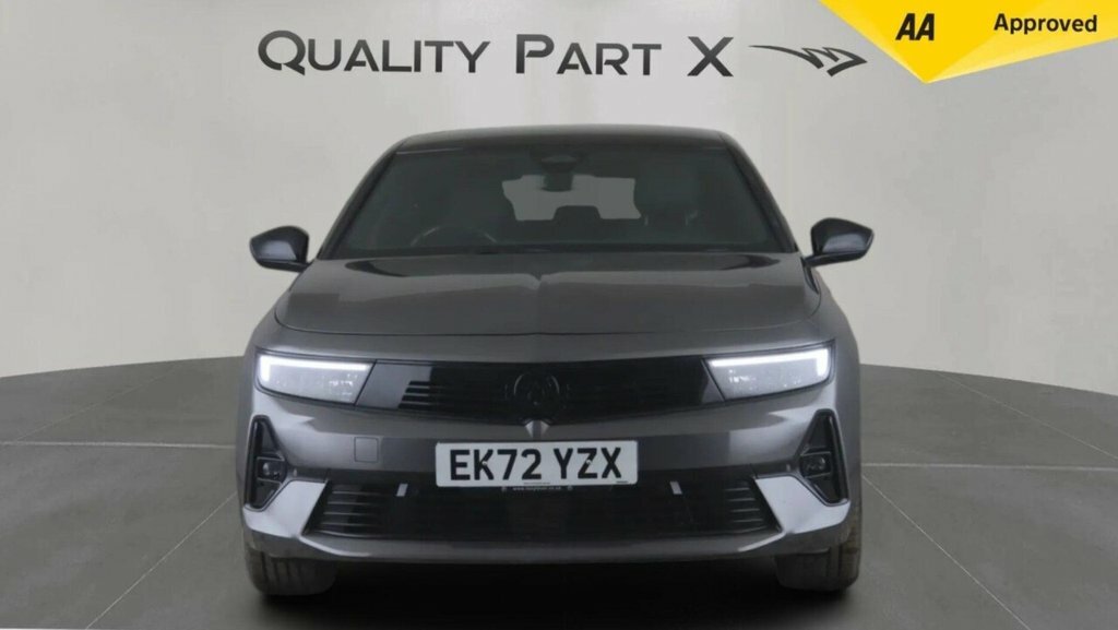 Vauxhall Astra Hatchback EK72YZX Grey #2