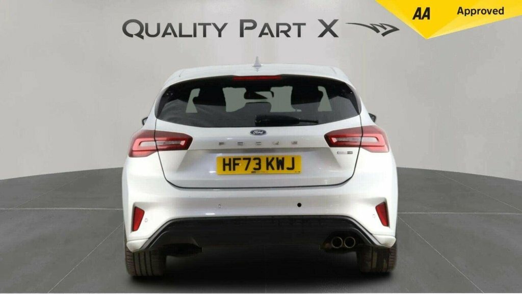 Ford Focus Hatchback HF73KWJ Silver #6