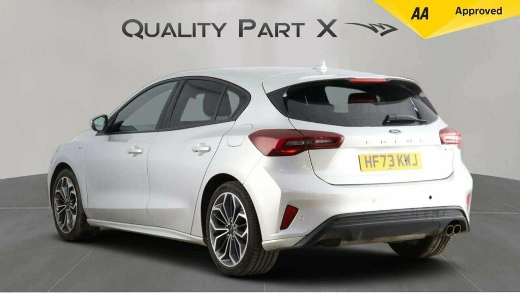 Ford Focus Hatchback HF73KWJ Silver #5