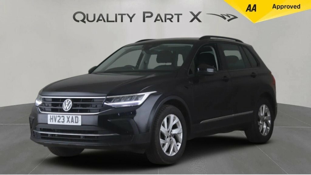 Volkswagen Tiguan Suv Black #3