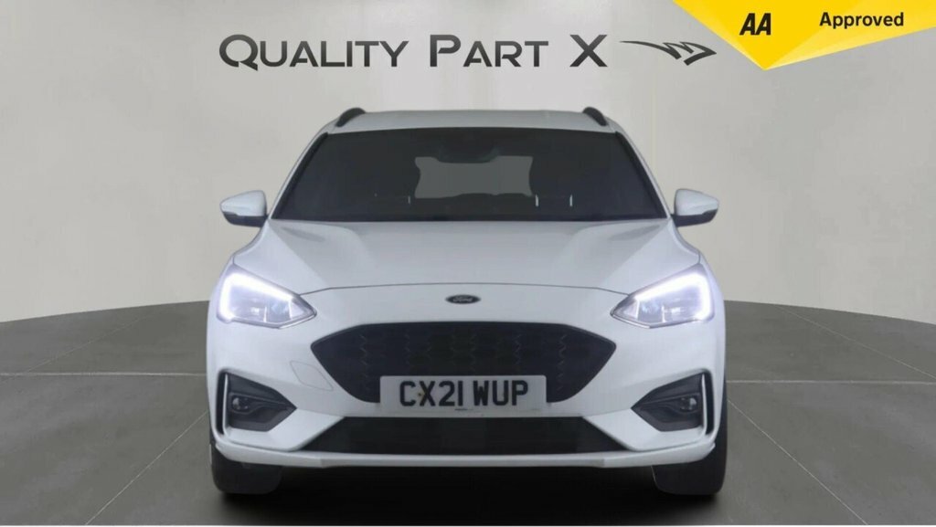 Ford Focus Estate CX21WUP White #2