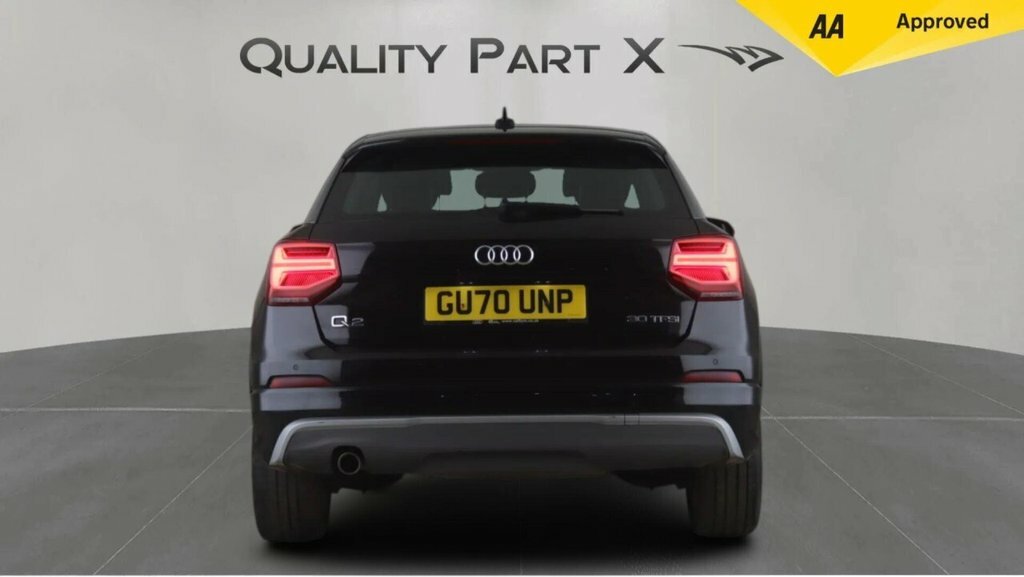Audi Q2 Suv GU70UNP Black #5