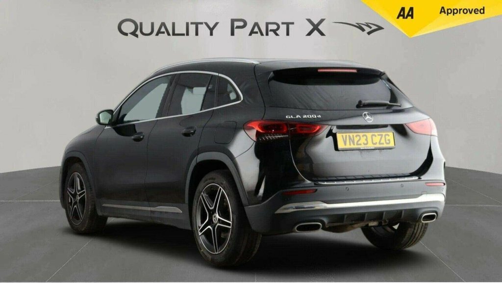 Mercedes-Benz GLA Class Suv VN23CZG Black #5