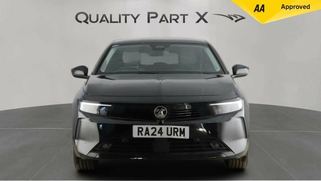 Vauxhall Astra Hatchback RA24URM Black #2