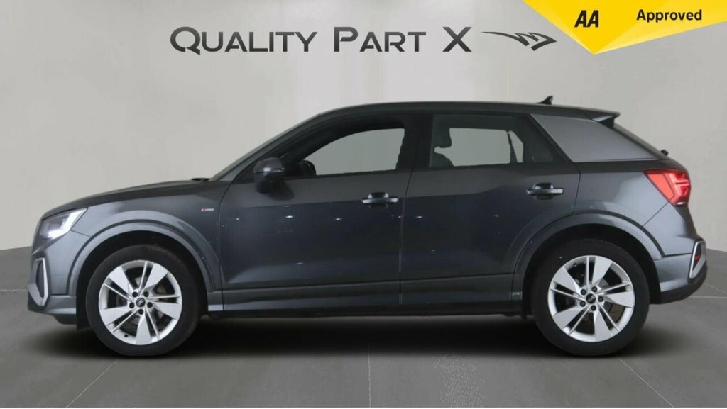 Audi Q2 Suv LV72GJZ Grey #4