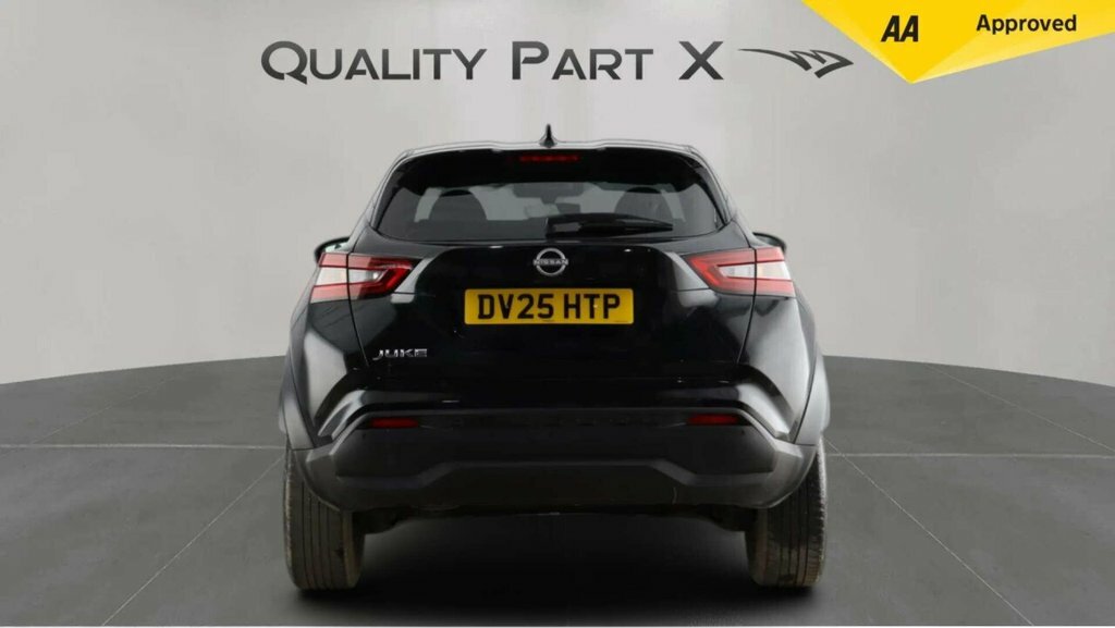 Nissan Juke Suv DV25HTP Black #6